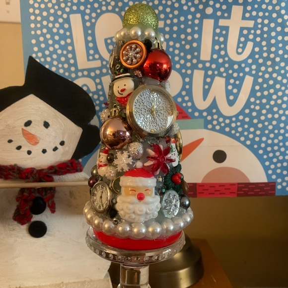 CHRISTMAS TIME Junkdrawer Tree - Handmade Jewelry Decoration - Picture 3 of 11